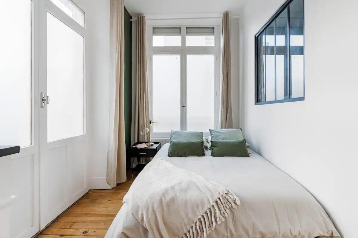 Appartement Sunny Hypercentre - Saint Etienne ภายนอก รูปภาพ